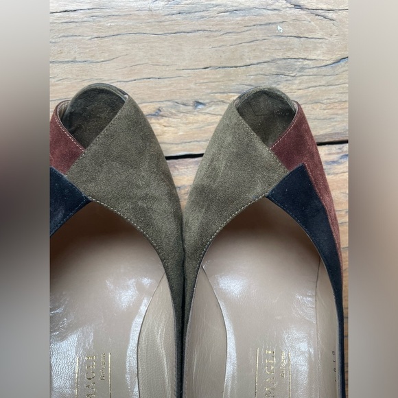 Vintage Bruno Magli Suede Black & Brown Heels with Peep-Toe Made In Italy - Picture 11 of 16